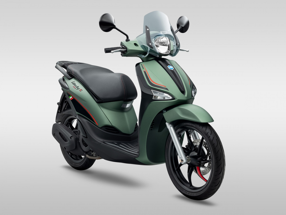 Piaggio Liberty S 2021 màu xanh Green Matte thời thượng và cá tính