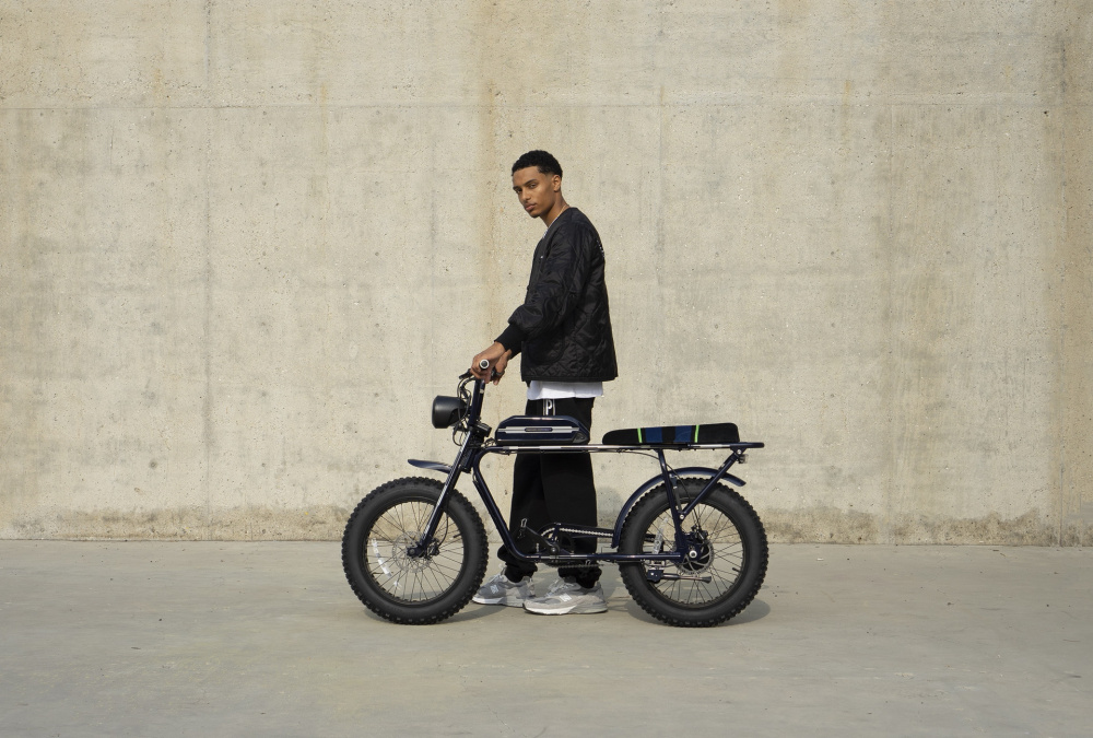 Period Correct x SUPER73-S1 có giá 3.000 USD