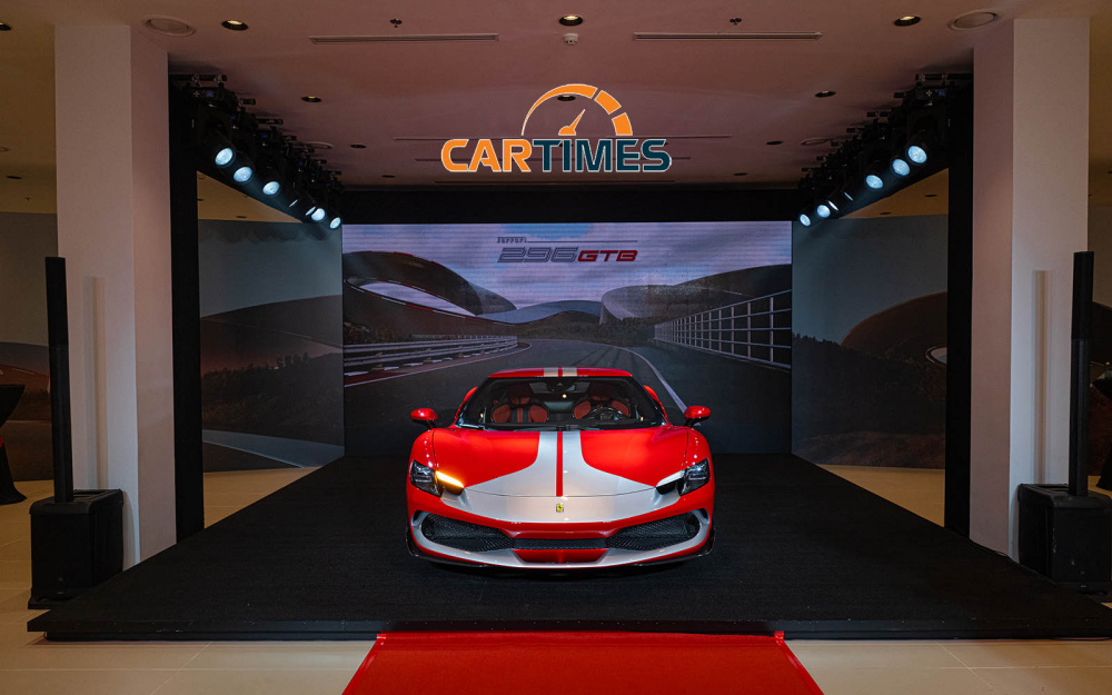 Xe Ferrari