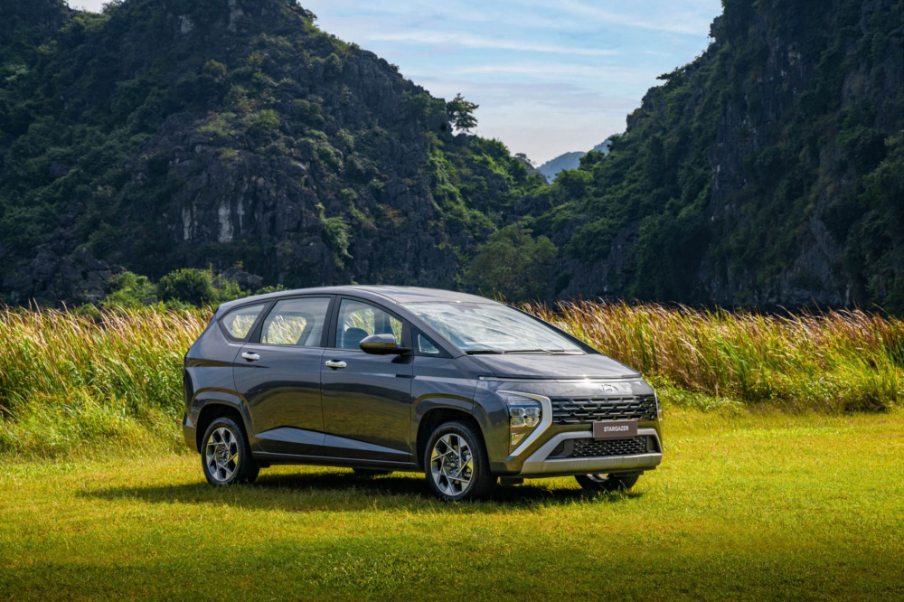 Hyundai Stargazer