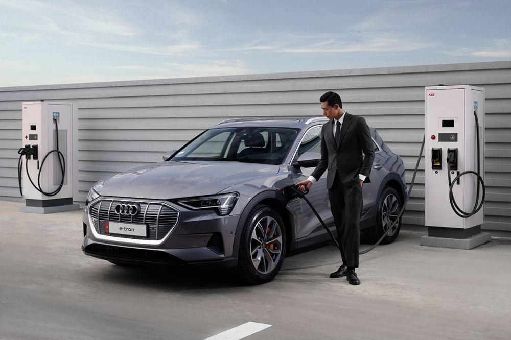 Audi e-tron là một chiếc SUV điện thích hợp cho nhu cầu thể thao, gia đình và giải trí