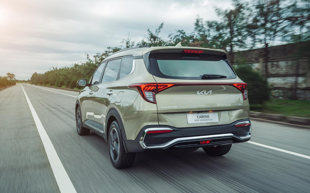 Vận hành xe KIA Carens