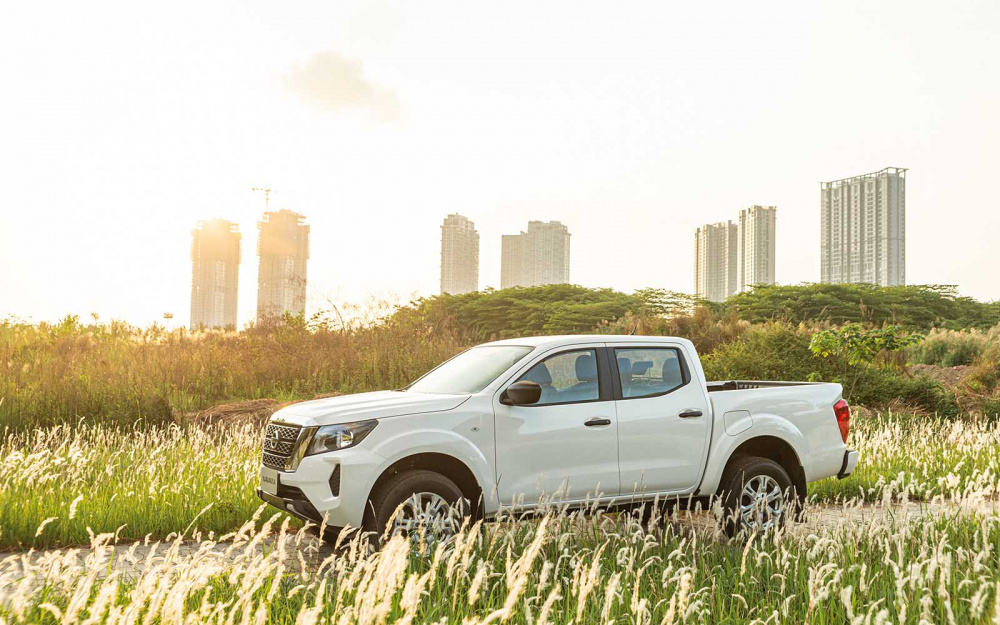 Navara mới
