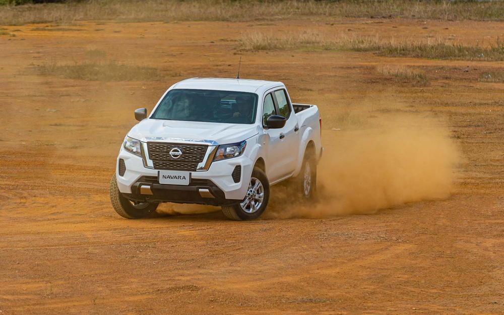 Động cơ Nissan Navara EL 2WD