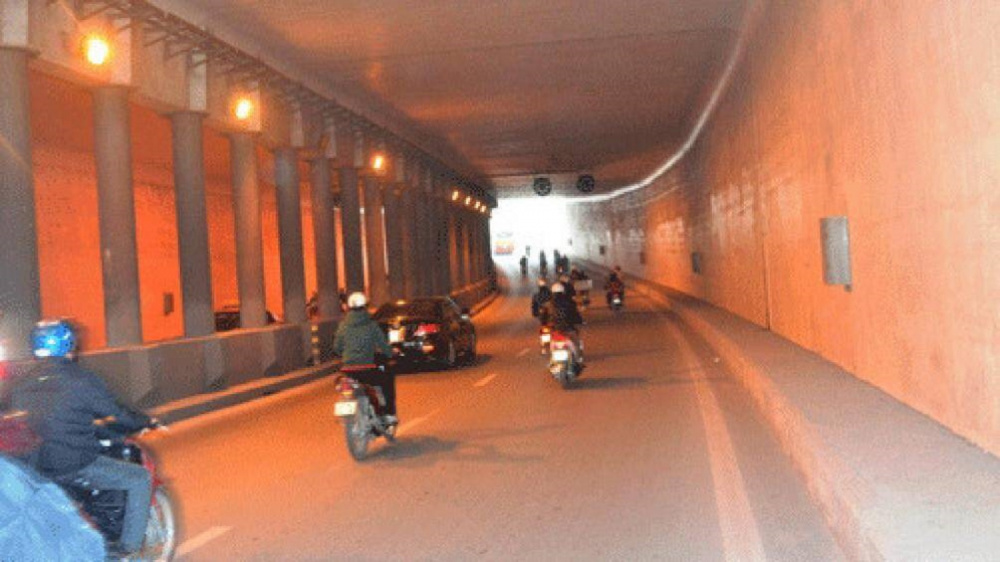 hầm đường bộ