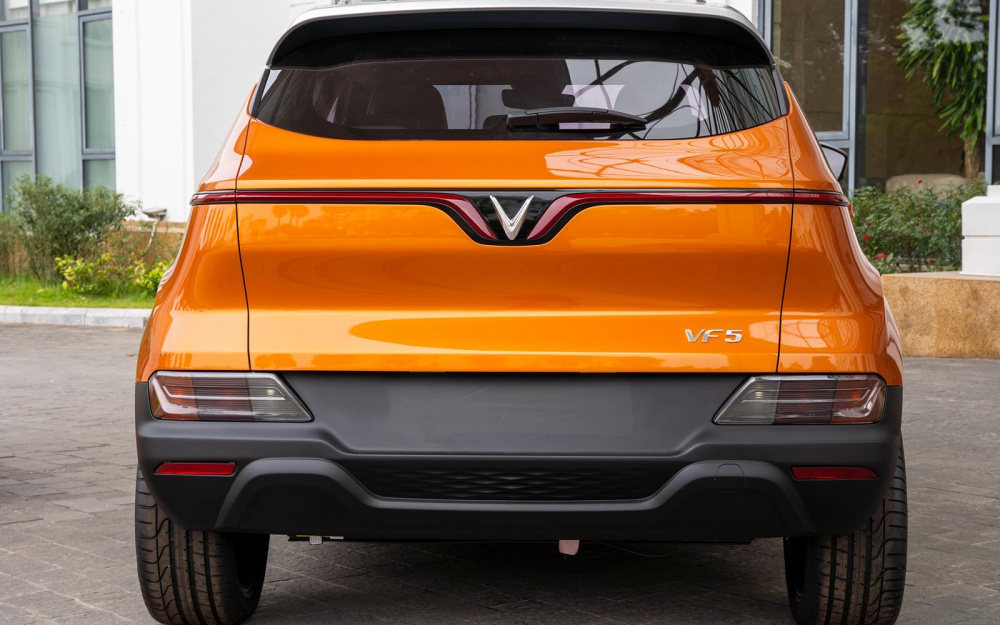 Xe có giá bán 458 triệu đồng không bao gồm pin