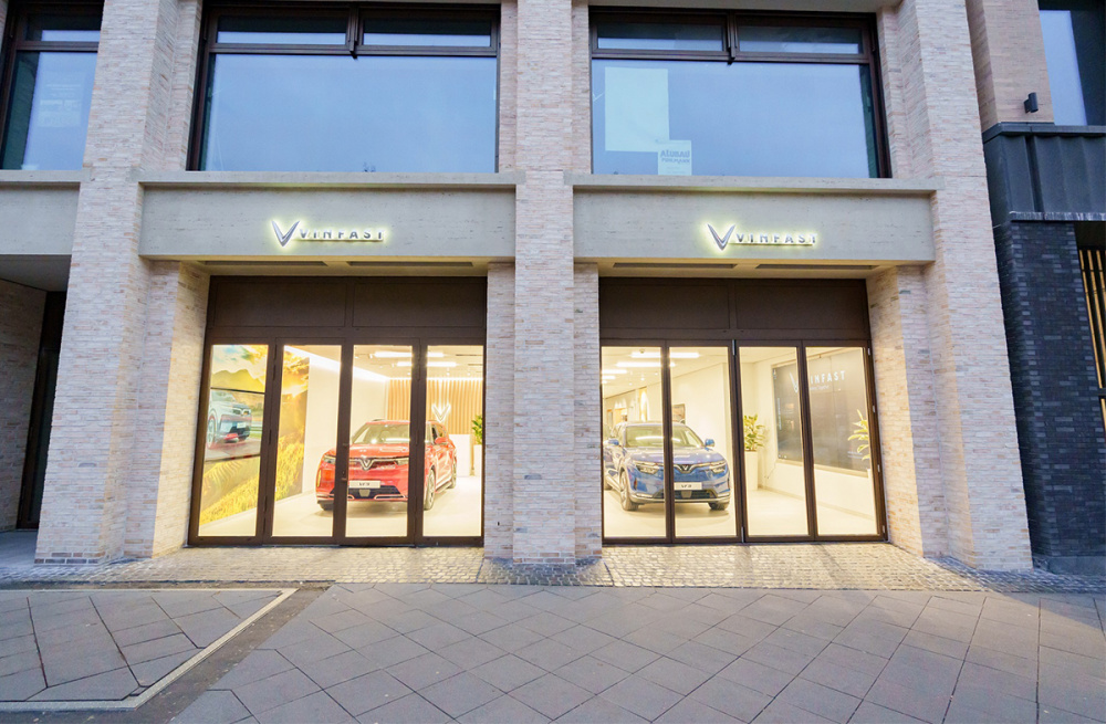 VinFast Store đầu tiên tại thành phố Cologne (Đức)