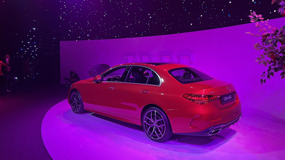 Phần sau xe Mercedes-Benz C-Class