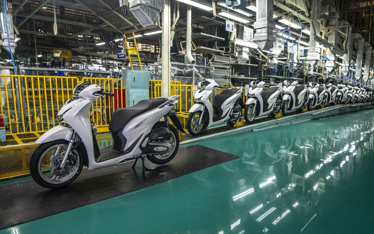 Xe máy Honda khan hàng