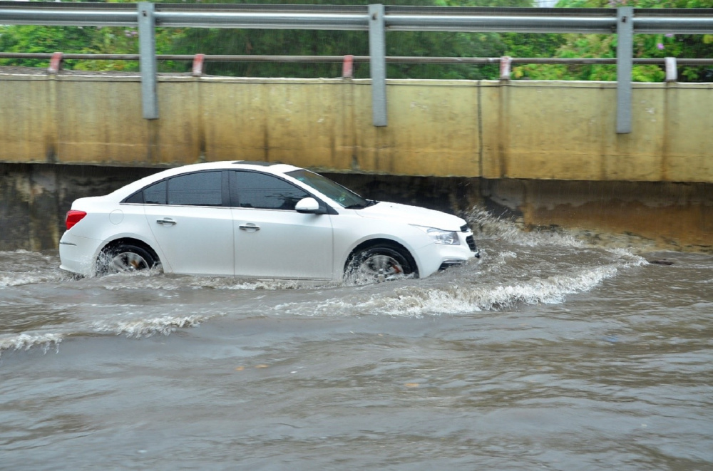 xe ngập nước