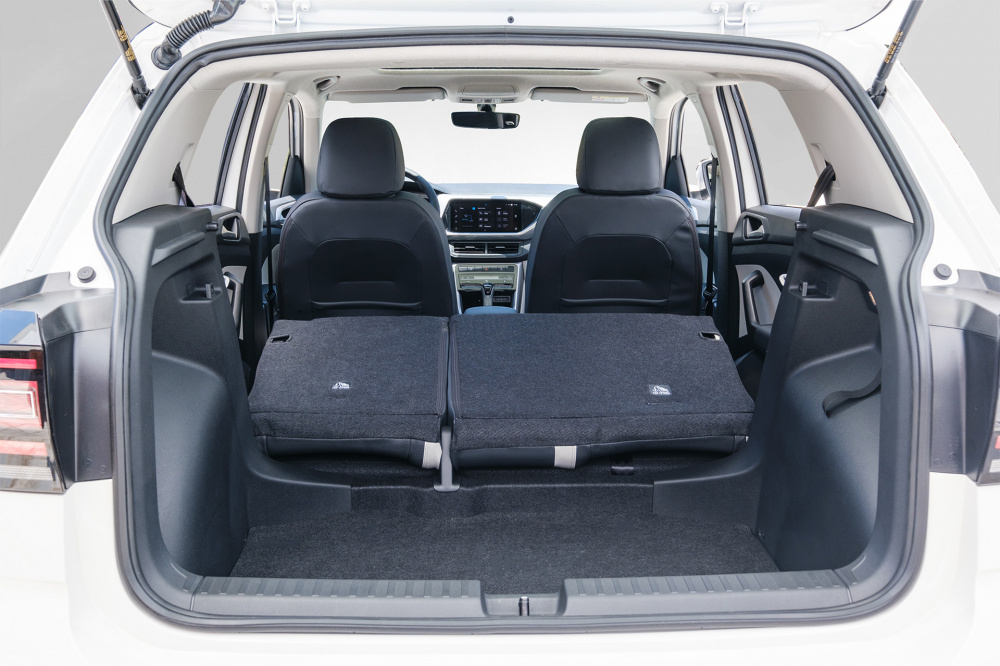 Cốp sau xe Tiguan T-Cross