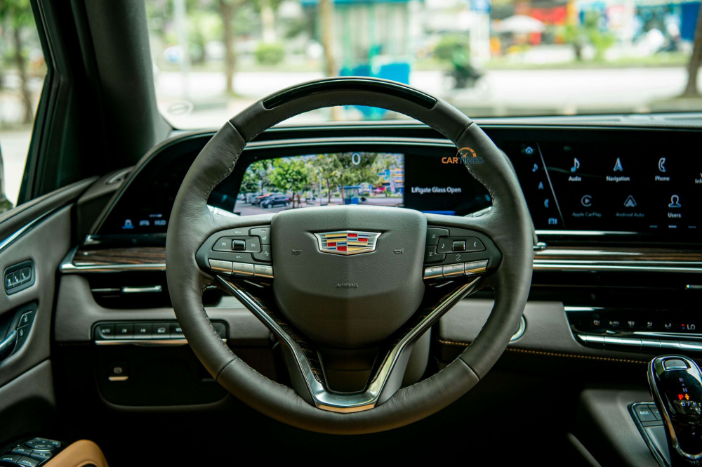 Vô lăng xe Cadillac Escalade 2022 phiên bản Premium Luxury 