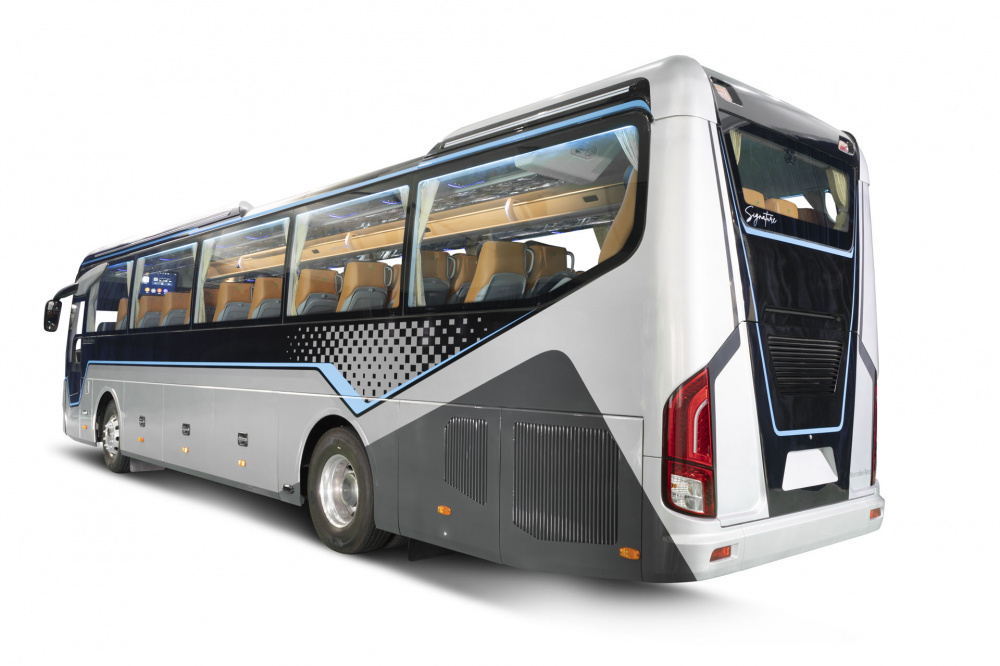 Thiết kế đuôi xe bus Mercedes-Benz do Thaco Auto phát triển