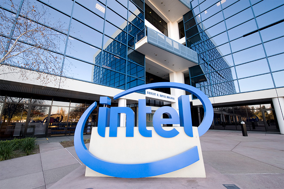 Intel có 99.000 nhân viên tại 199 văn phòng và cơ sở Nền tảng hàng đầu cung cấp Cwin com kinh doanh trên toàn cầu. 