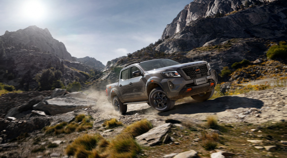 Nissan Navara 2022 được nâng cấp động cơ mới