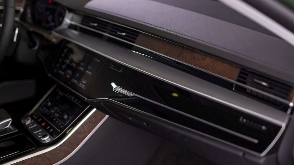 Tiện nghi xe Audi A8L