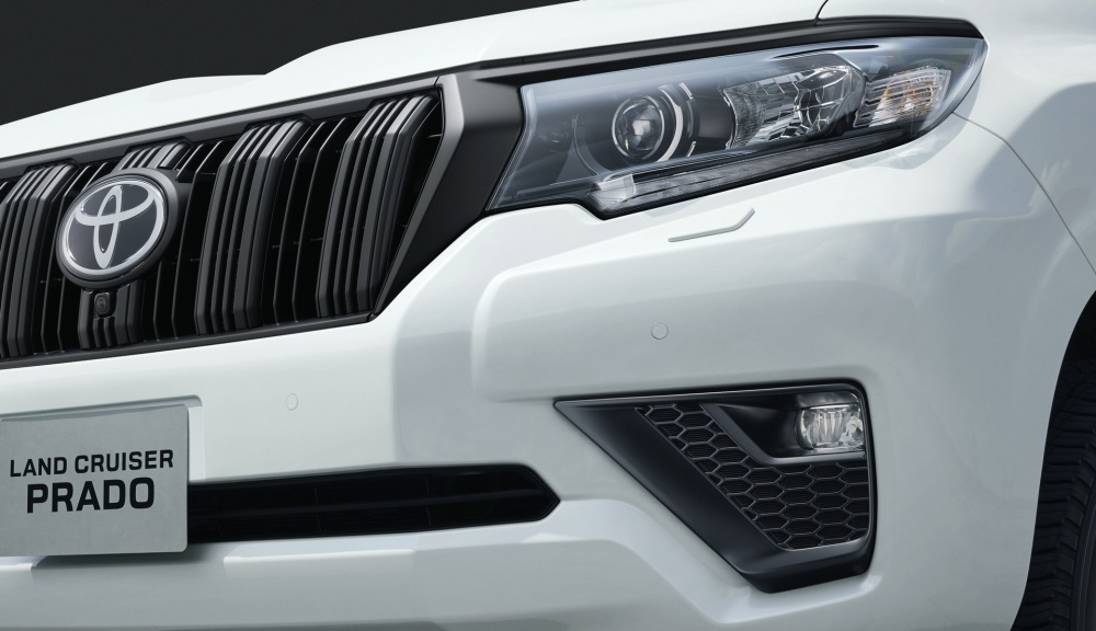 Land Cruiser Prado sẽ có thêm 1 số chi tiết ngoại thất tinh chỉnh