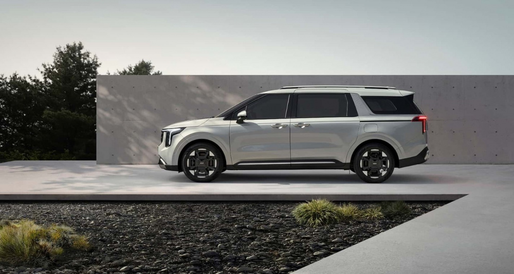 Kia Carnival 2025 nâng cấp sở hữu thiết kế táo bạo hơn