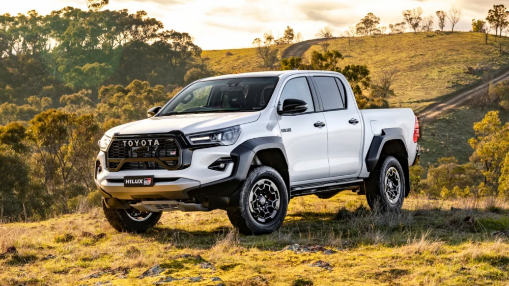 Xe Toyota Hilux 