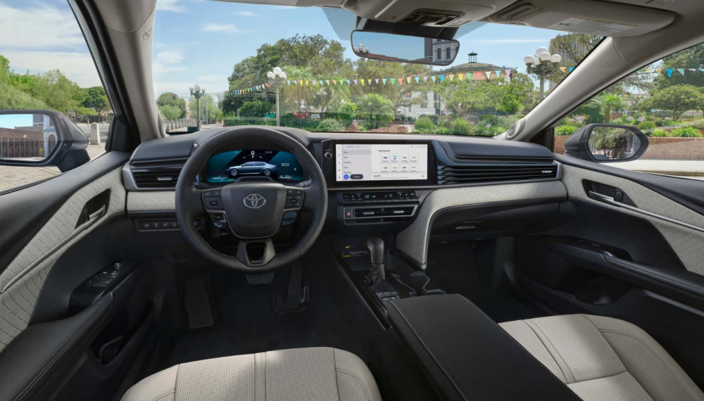 Tất tần tật về Toyota Camry 2025 vừa ra mắt