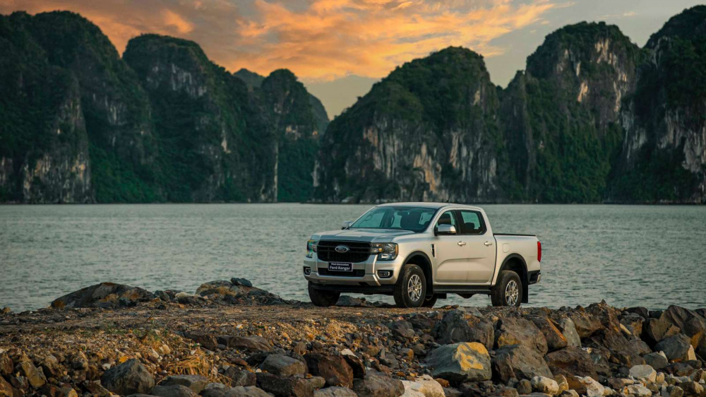 Xe Ford Ranger