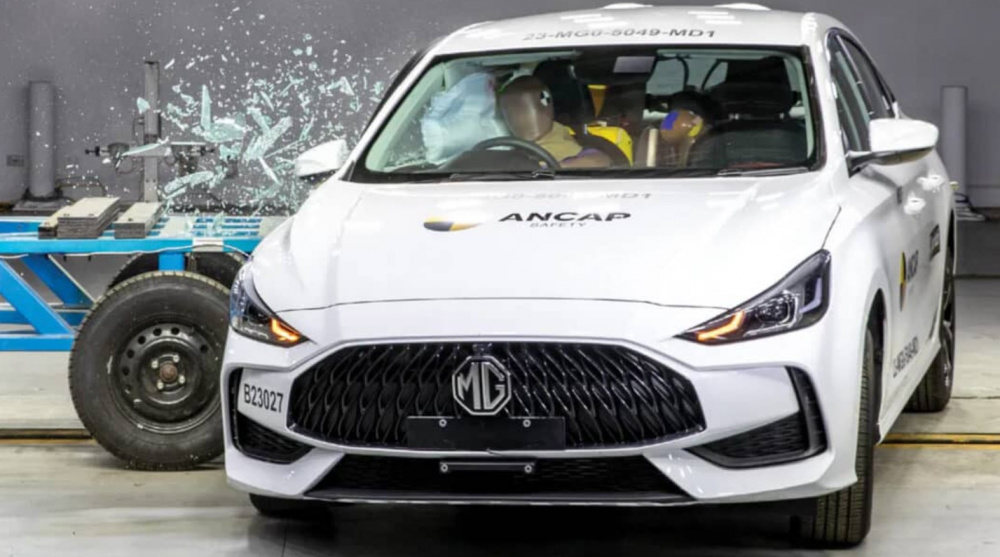 MG 5 không sao nào trong thử nghiệm va chạm ANCAP