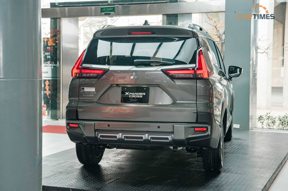 Đuôi xe Mitsubishi Xpander Cross 2023