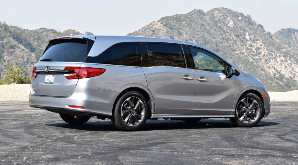 Xe Honda bị thu hồi vì nguy cơ rơi kính chiếu hậu