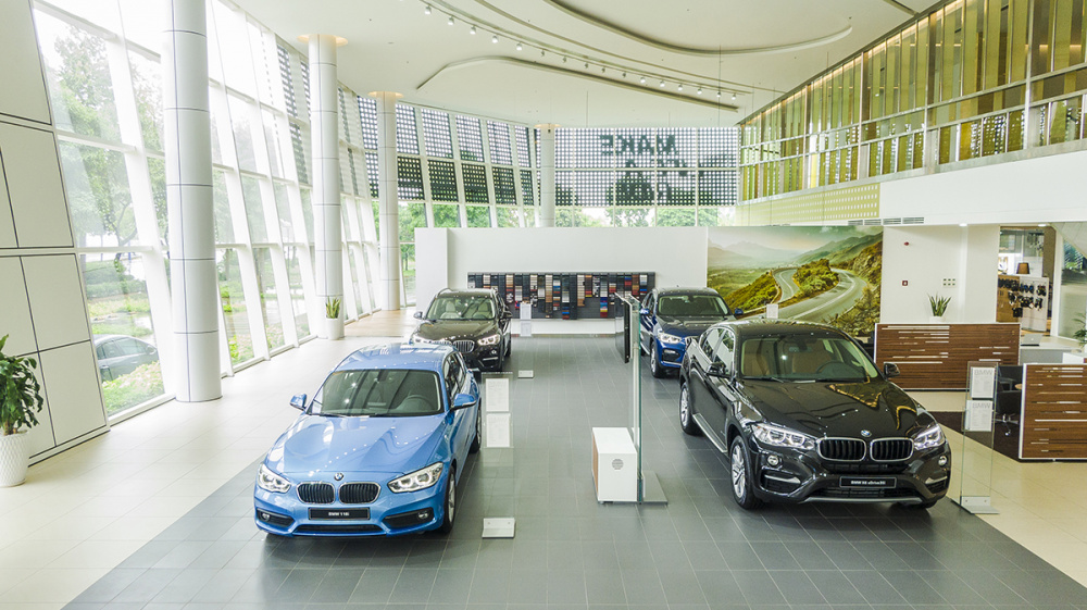 Tổ hợp showroom BMW