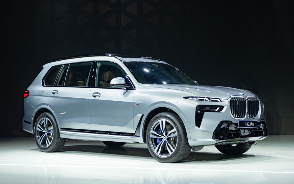 BMW X7