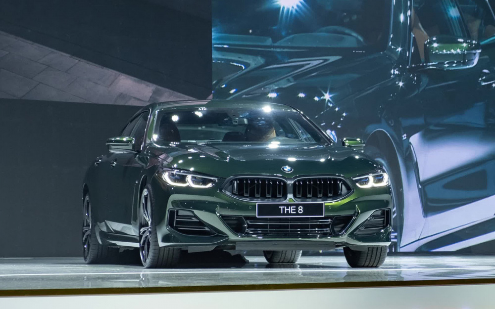 BMW 8