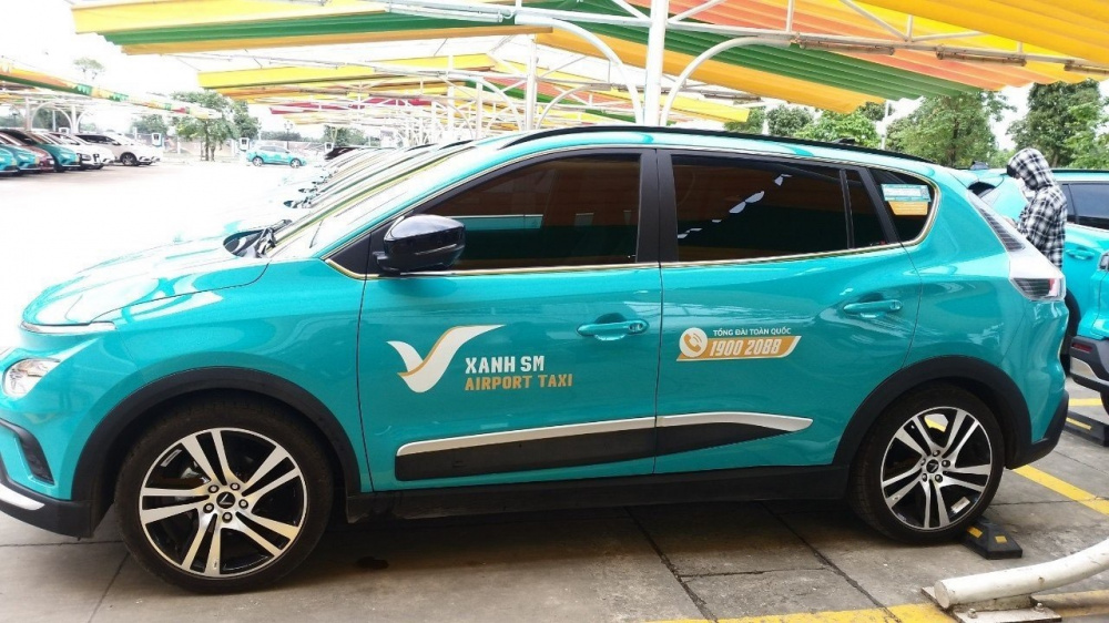 Taxi Xanh SM có thêm dịch vụ đưa đón sân bay tại Hà Nội