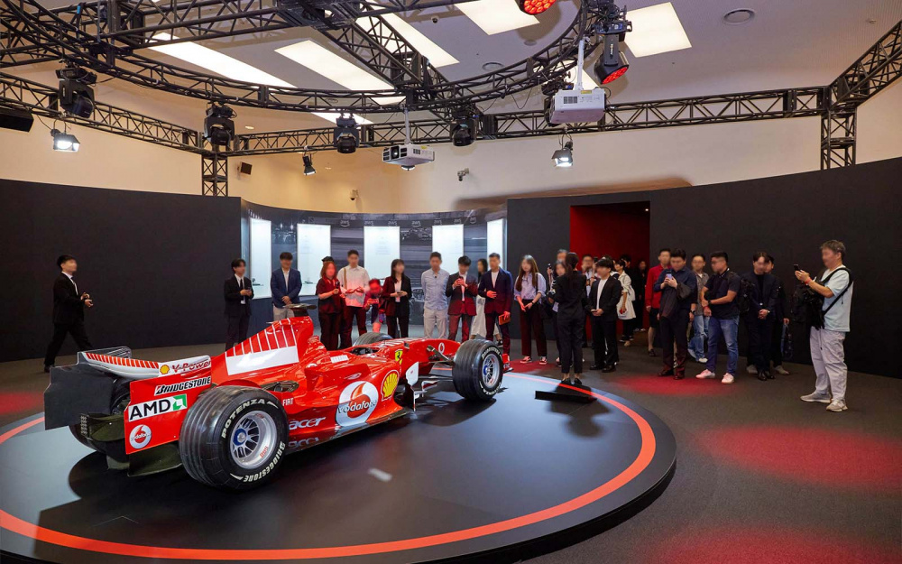 F1