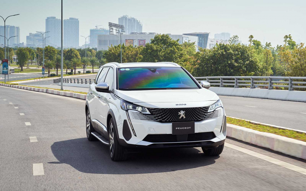 Xe Peugeot 5008