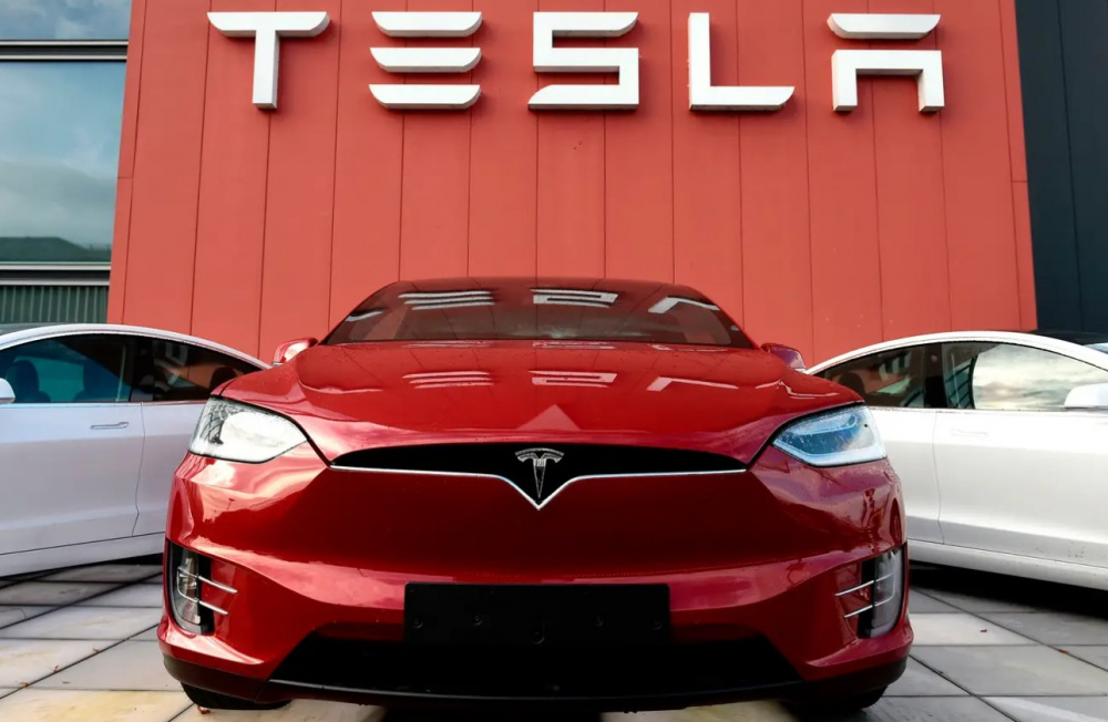 BYD lần đầu vượt qua Tesla