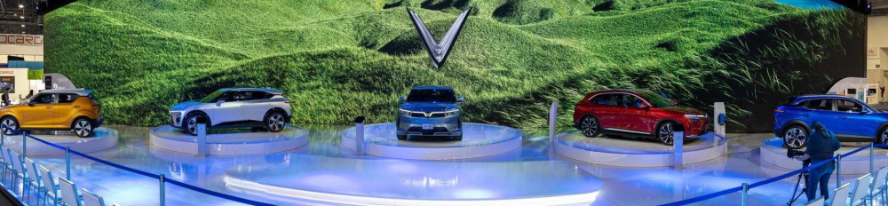 Dải sản phẩm thuần điện của VinFast tại CES 2022.