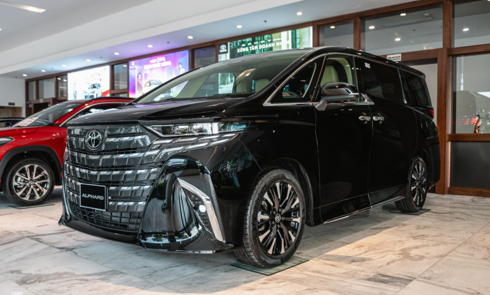 xe bán chậm nhất tháng 9/2024