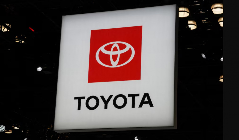 Sản lượng toàn cầu của Toyota giảm tháng thứ 8 liên tiếp