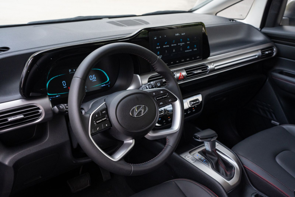 Hyundai Stargazer