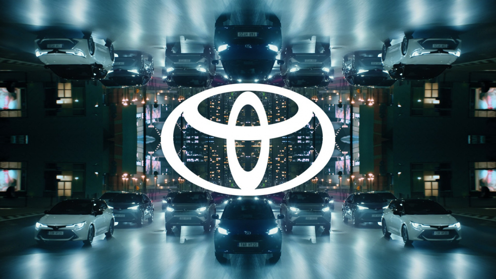 Xe Toyota