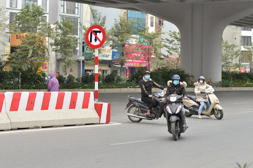 quay đầu xe