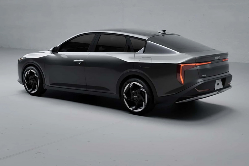 Đuôi xe Kia K4