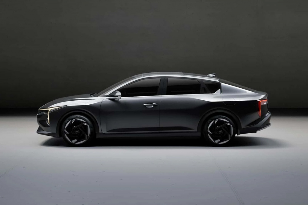 thân xe Kia K4