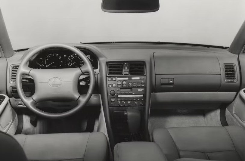 Lịch sử dòng Lexus LS