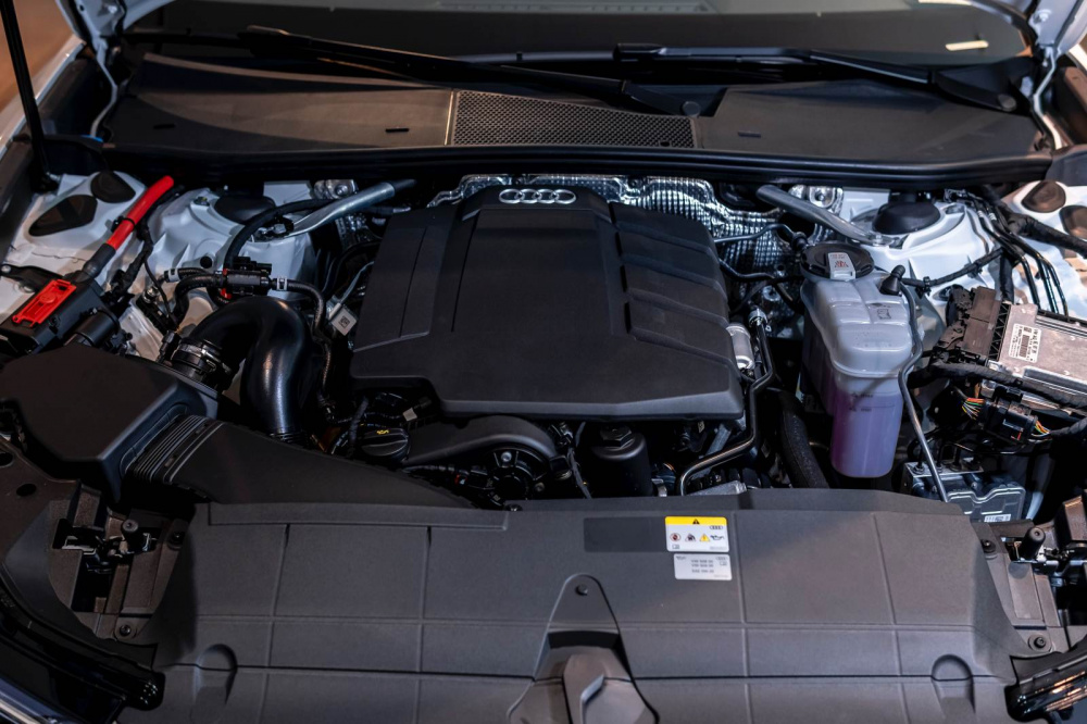 Động cơ Audi A6