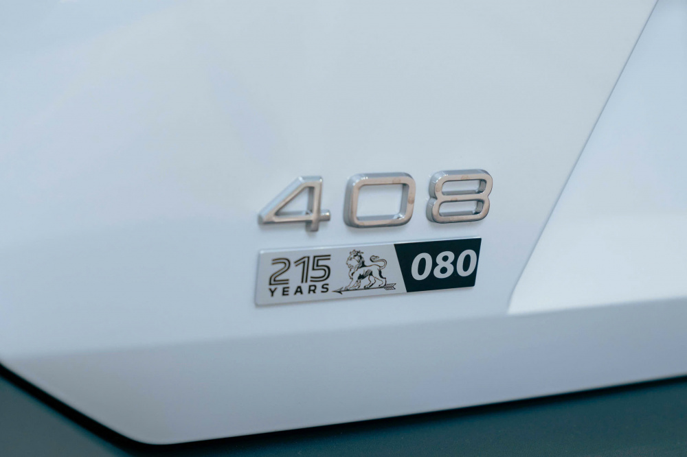 Peugeot 408 Legend Edition