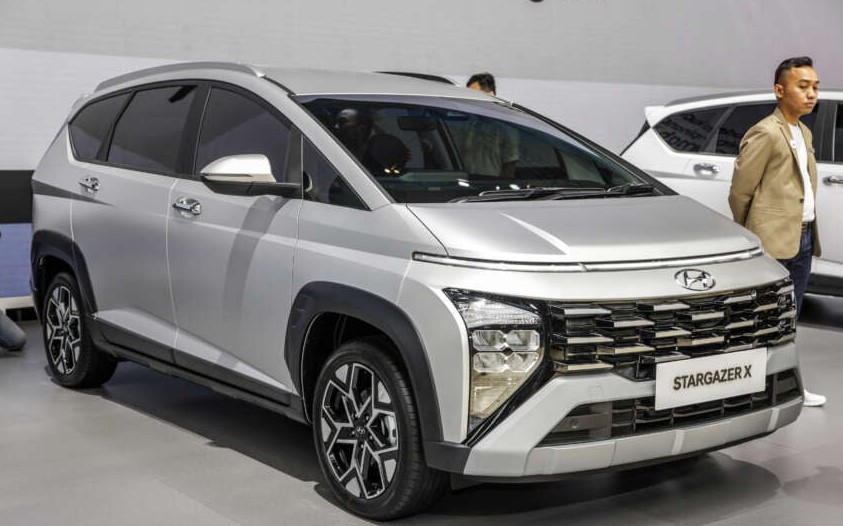 Hyundai Stargazer 2025 bản nâng cấp nhá hàng Đông Nam Á