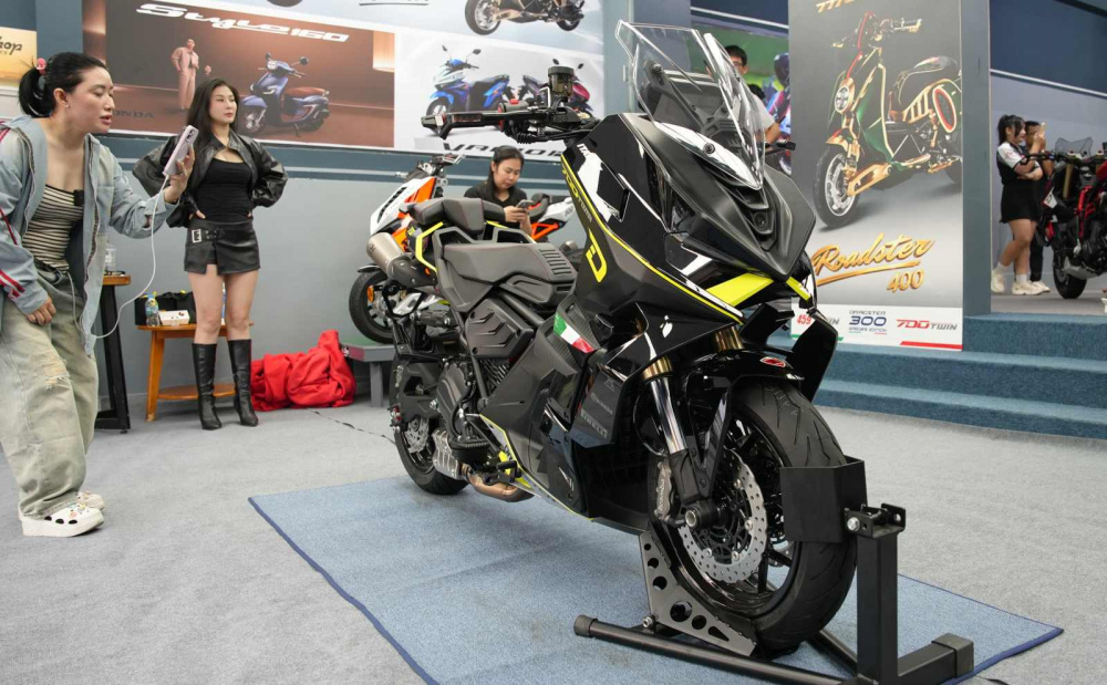 Italjet Dragster 700 Twin Edition Premium