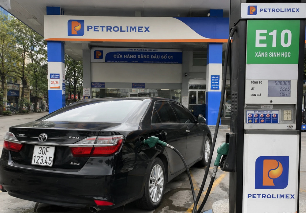 xăng E10
