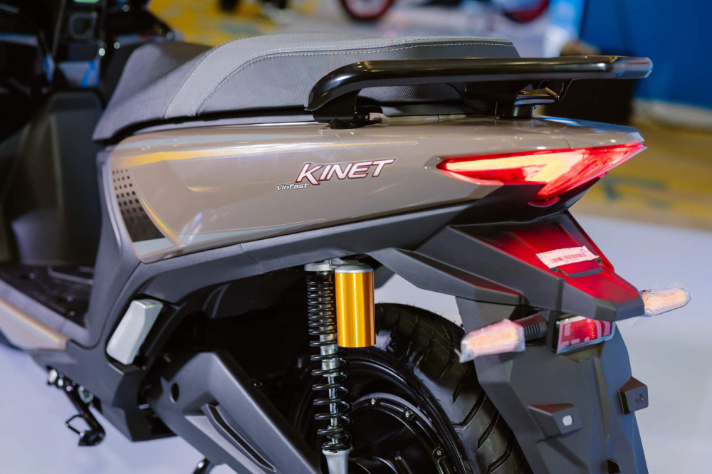 Xe máy điện VinFast Kinet